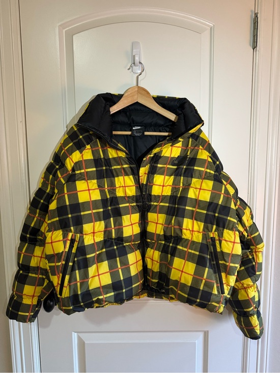 Nike Jackets & Blazers - Nike Yellow & Black Plaid Puffer Jacket